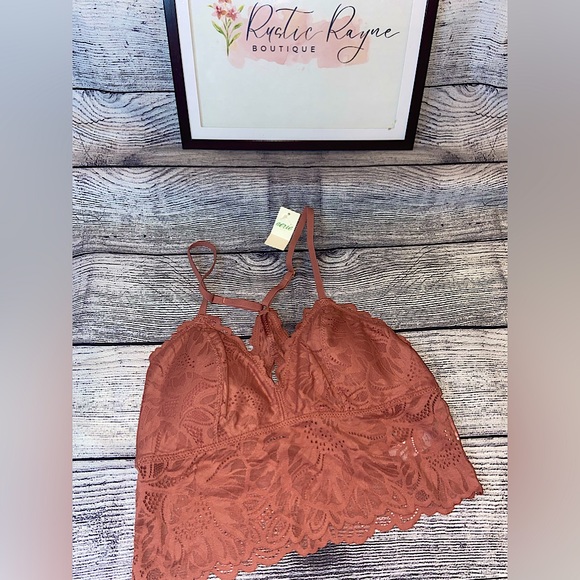aerie Other - NWT aerie bralette super cute with adjustable straps